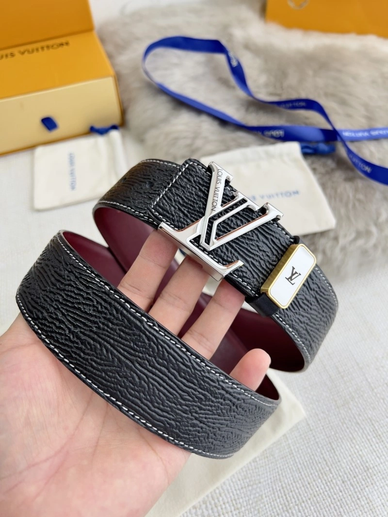 Flexible Louis Vuitton Belts 299030