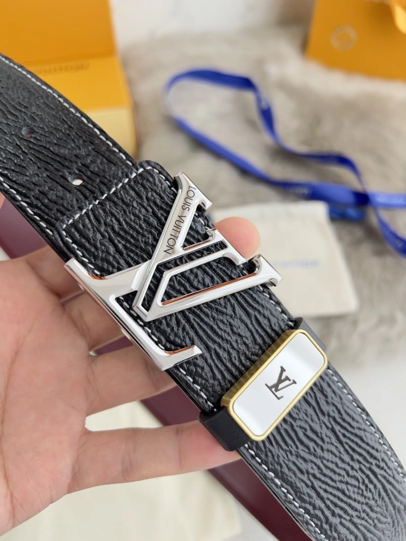 Flexible Louis Vuitton Belts 299030
