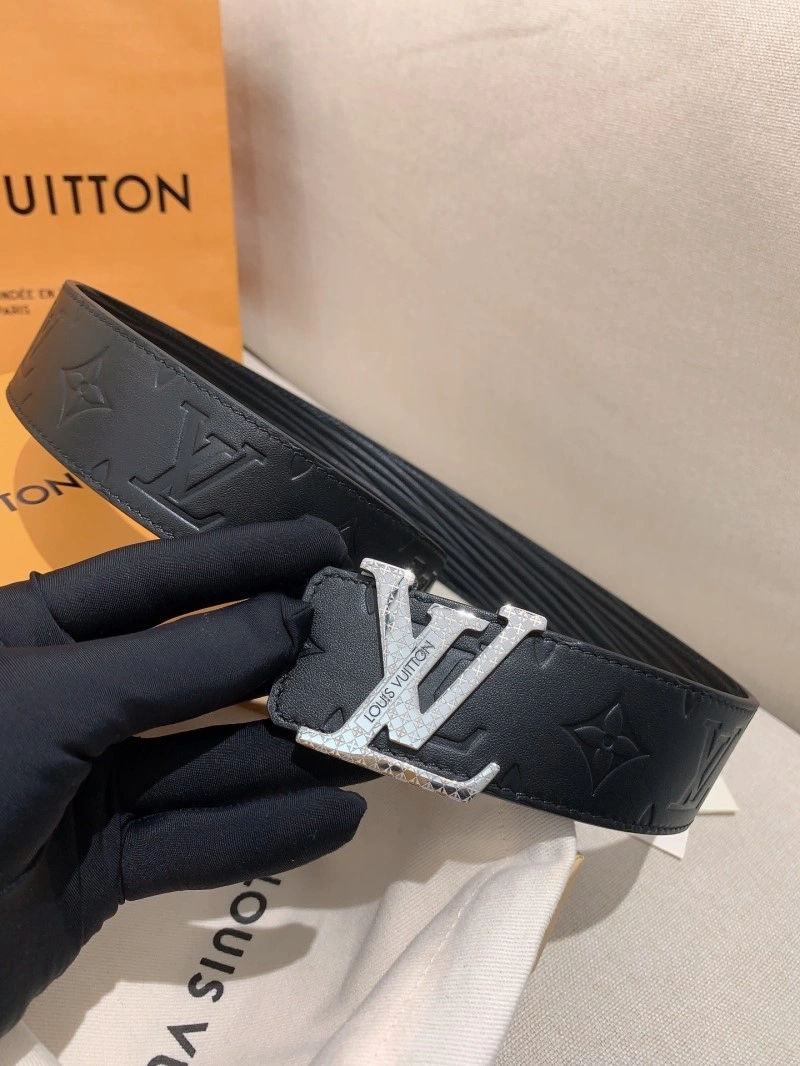 Louis Vuitton Belts Breathable 299012