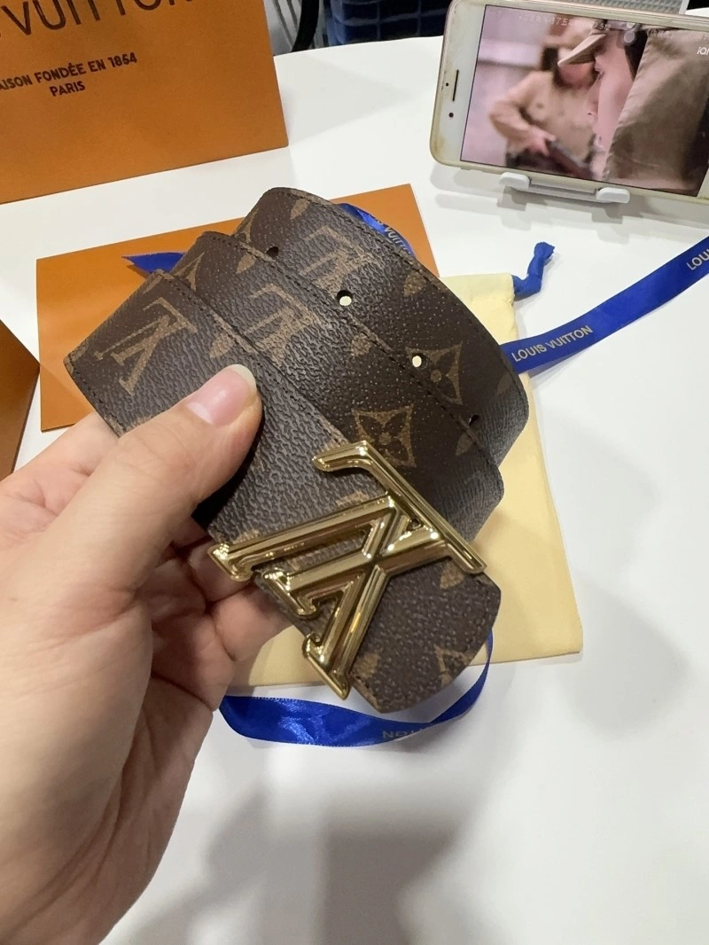 UrbanStyle Louis Vuitton Belts 299027
