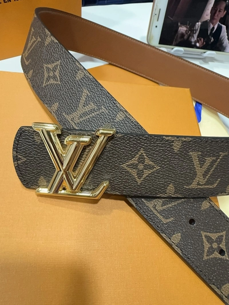 UrbanStyle Louis Vuitton Belts 299027