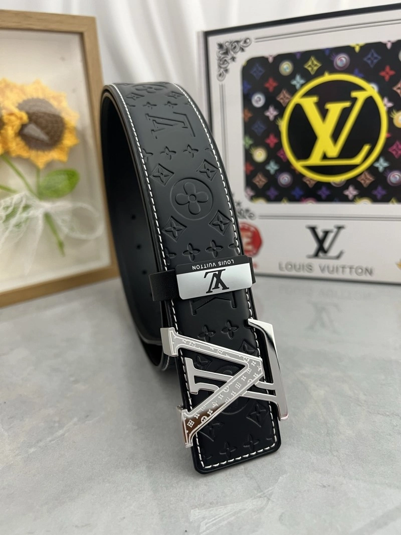 Seasonal Louis Vuitton Belts 301788