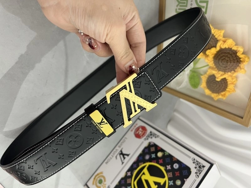 Louis Vuitton Belts Functional 301796