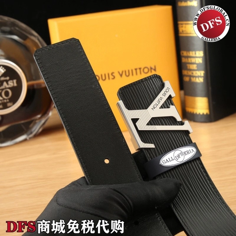 Seasonal Louis Vuitton Belts 301783