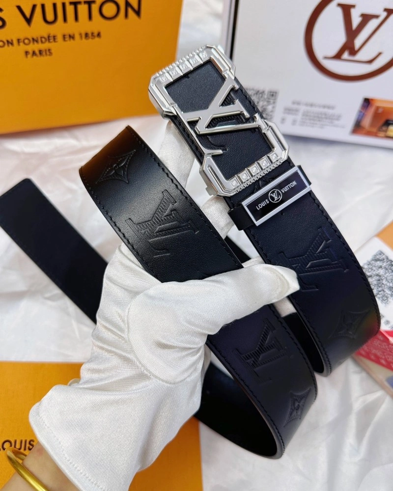 Louis Vuitton Belts OnTrend 301777