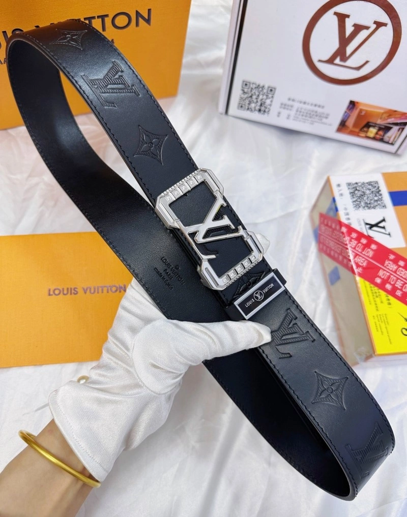 Louis Vuitton Belts OnTrend 301777