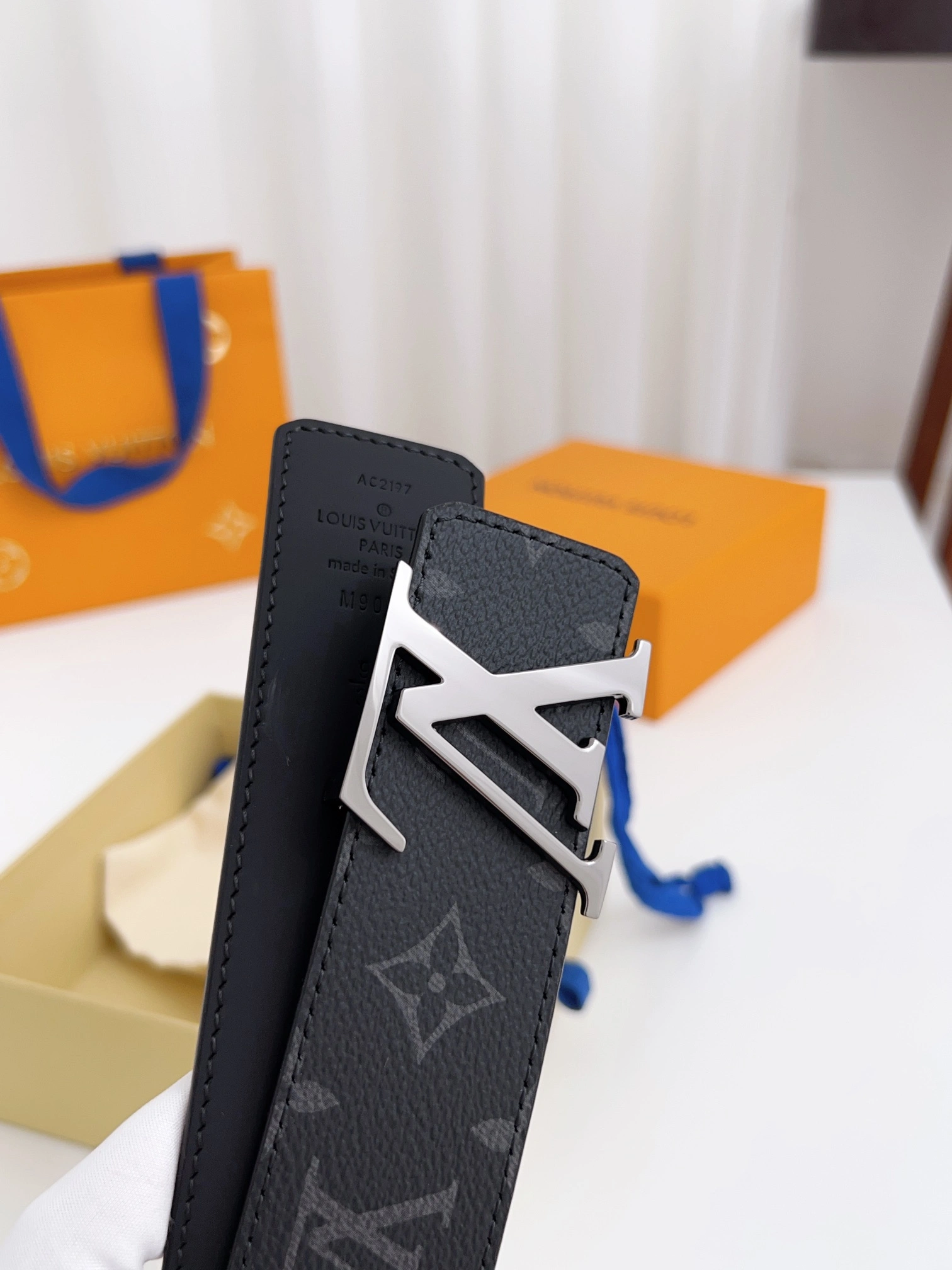 SoftTouch Louis Vuitton Belts 301763