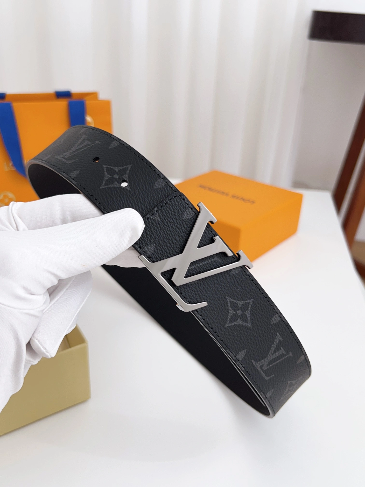 SoftTouch Louis Vuitton Belts 301763