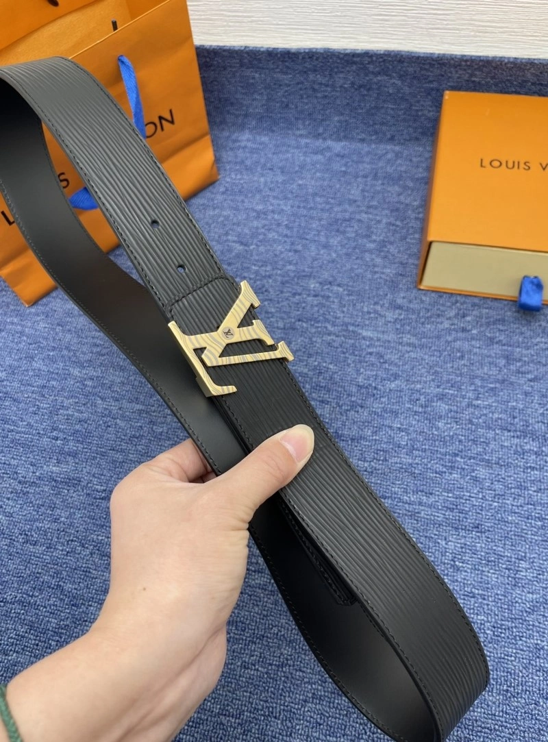 Seasonal Louis Vuitton Belts 301752