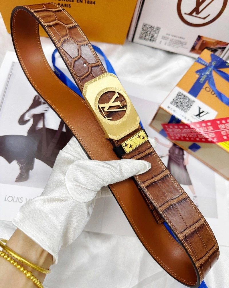 MultiPurpose Louis Vuitton Belts 301761