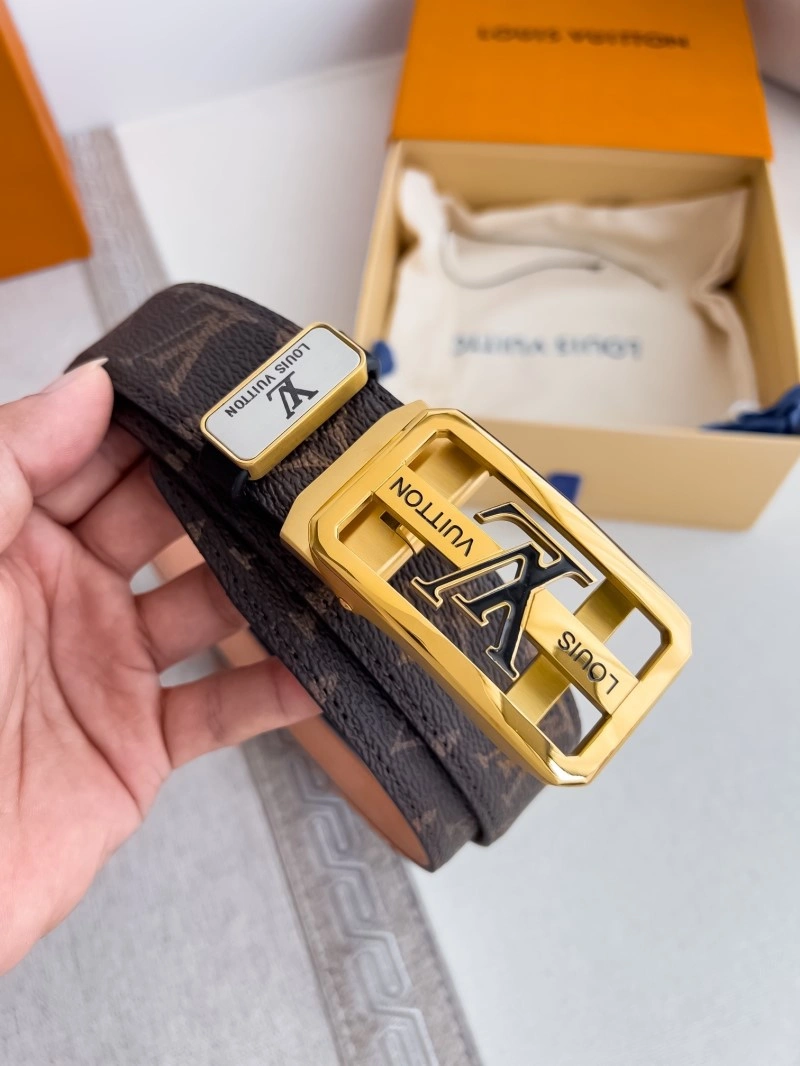 Louis Vuitton Belts Trendsetting 301738