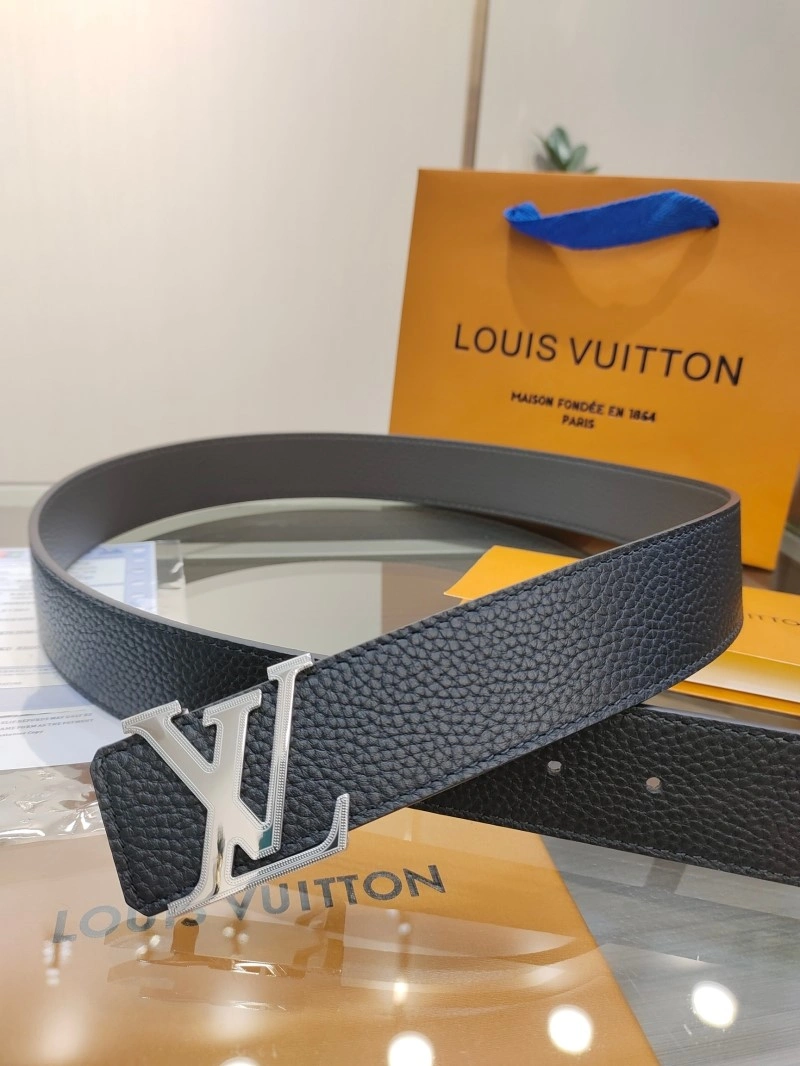 Louis Vuitton Belts Bright 301722