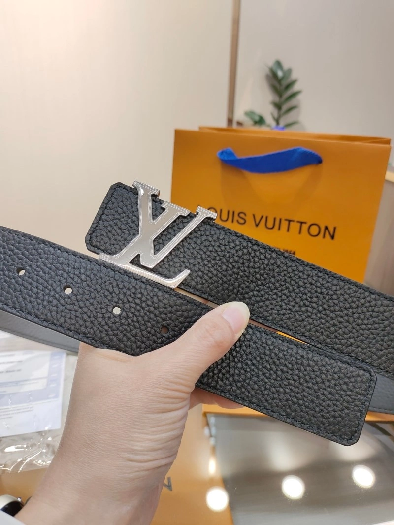 Louis Vuitton Belts Bright 301722