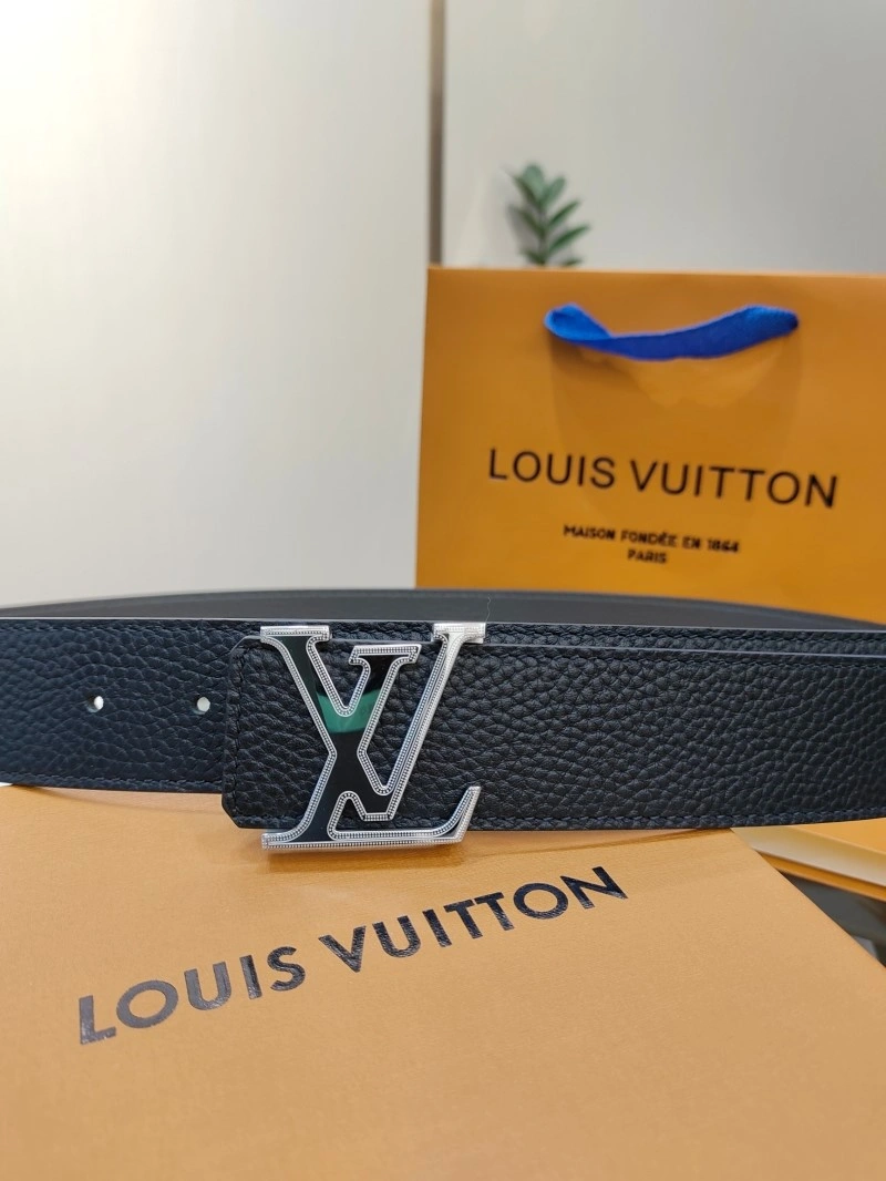 Louis Vuitton Belts Bright 301722