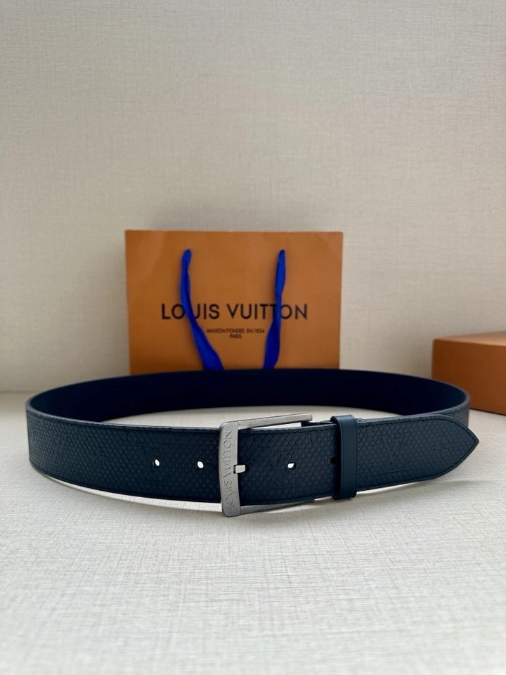 Sporty Louis Vuitton Belts 301702