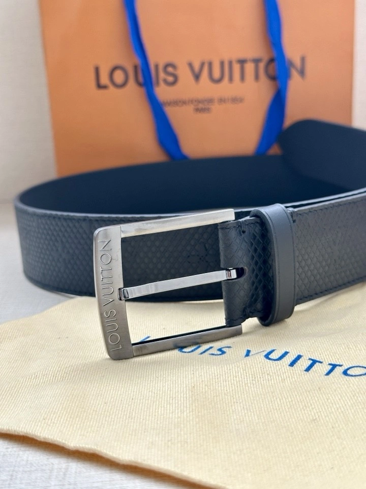 Sporty Louis Vuitton Belts 301702