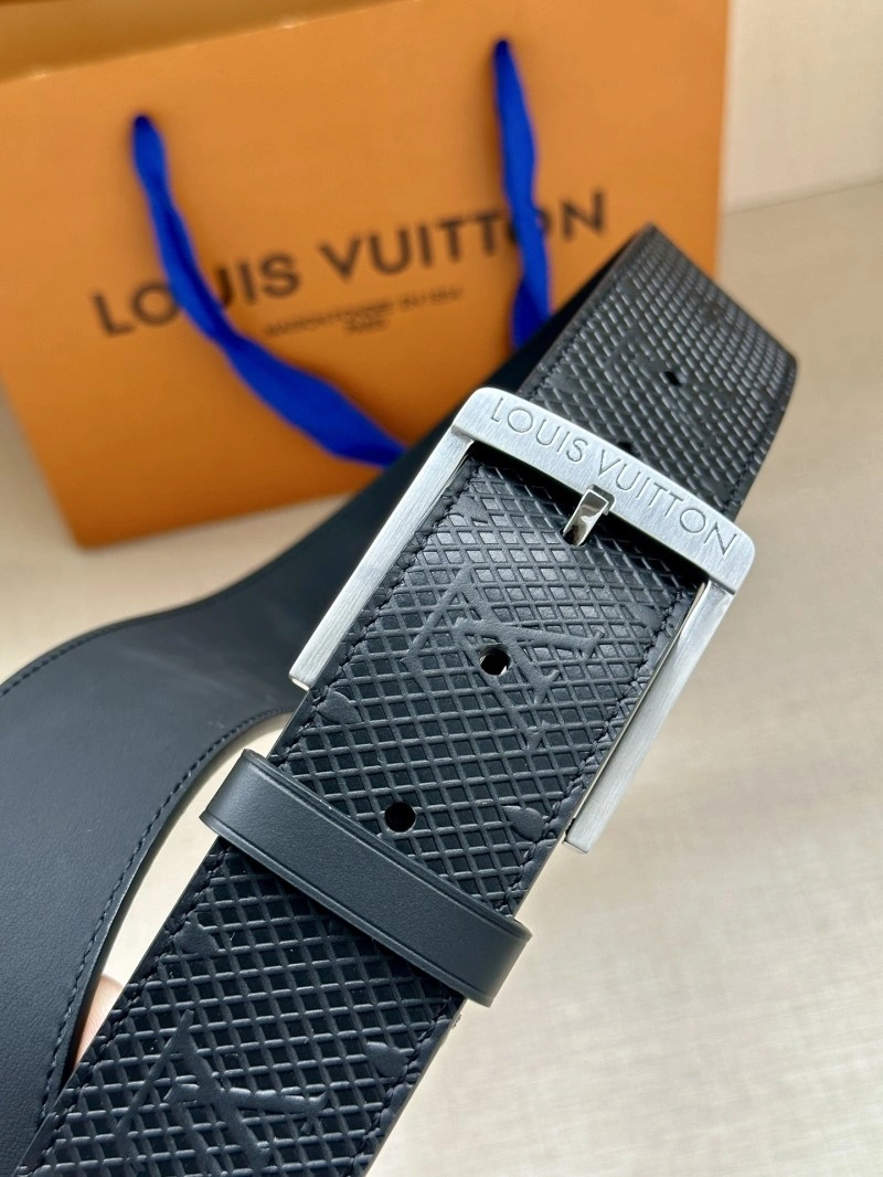 Louis Vuitton Belts Breathable 301701