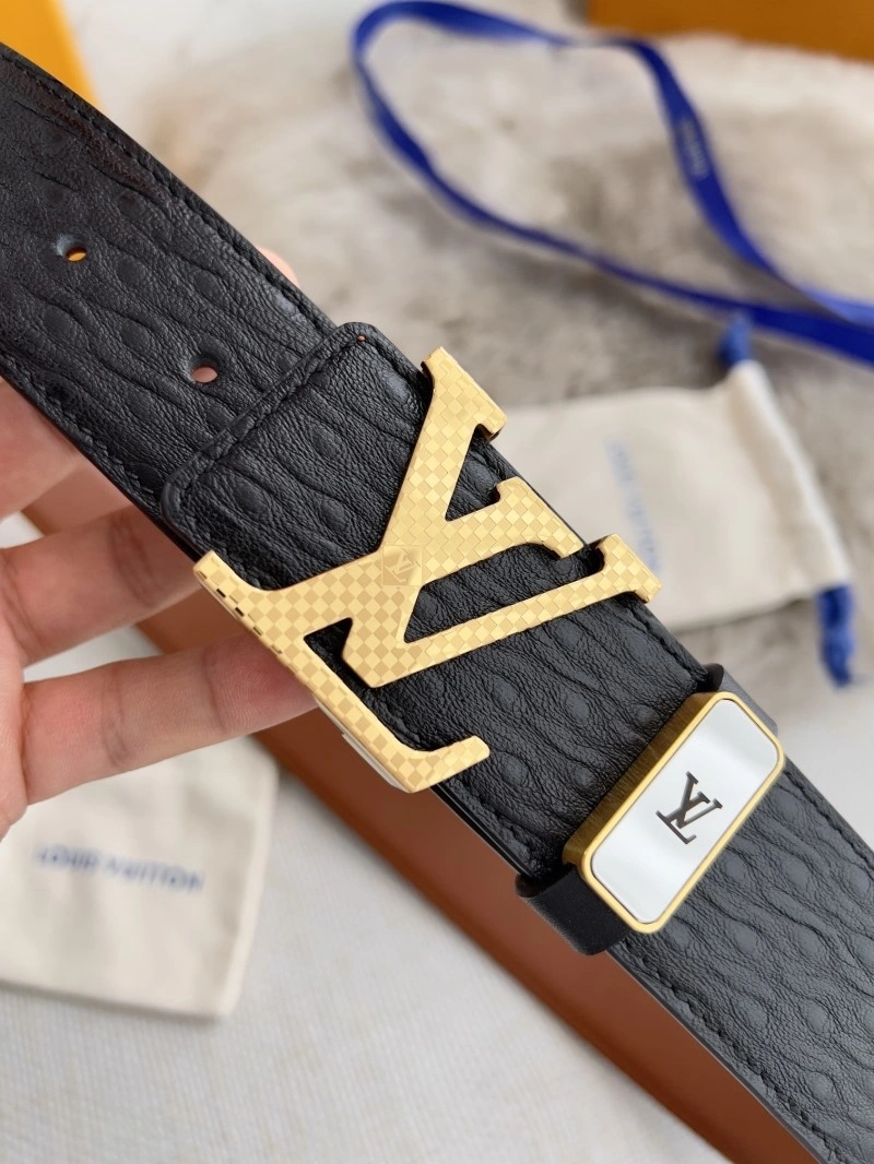 Louis Vuitton Belts Bright 301684