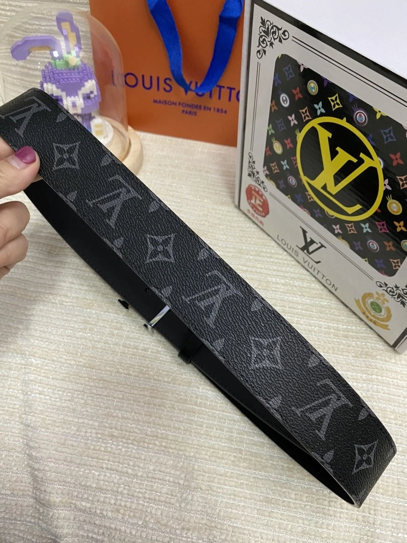Sophisticated Louis Vuitton Belts 301678