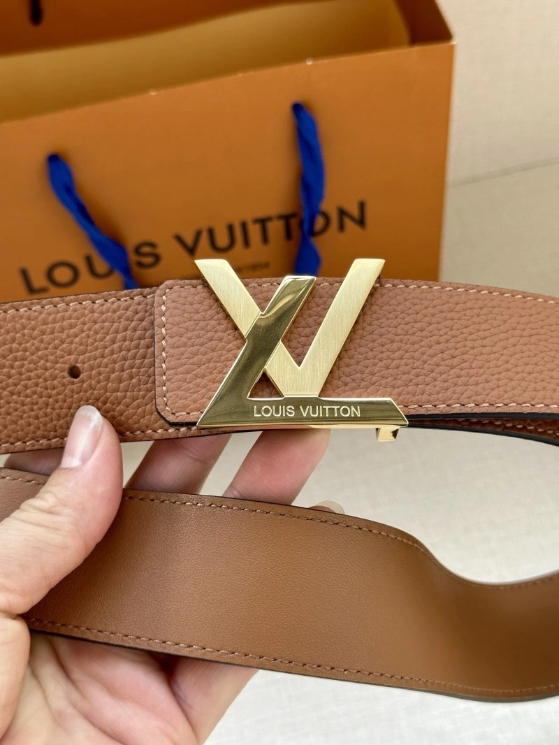 Chic Louis Vuitton Belts 301689