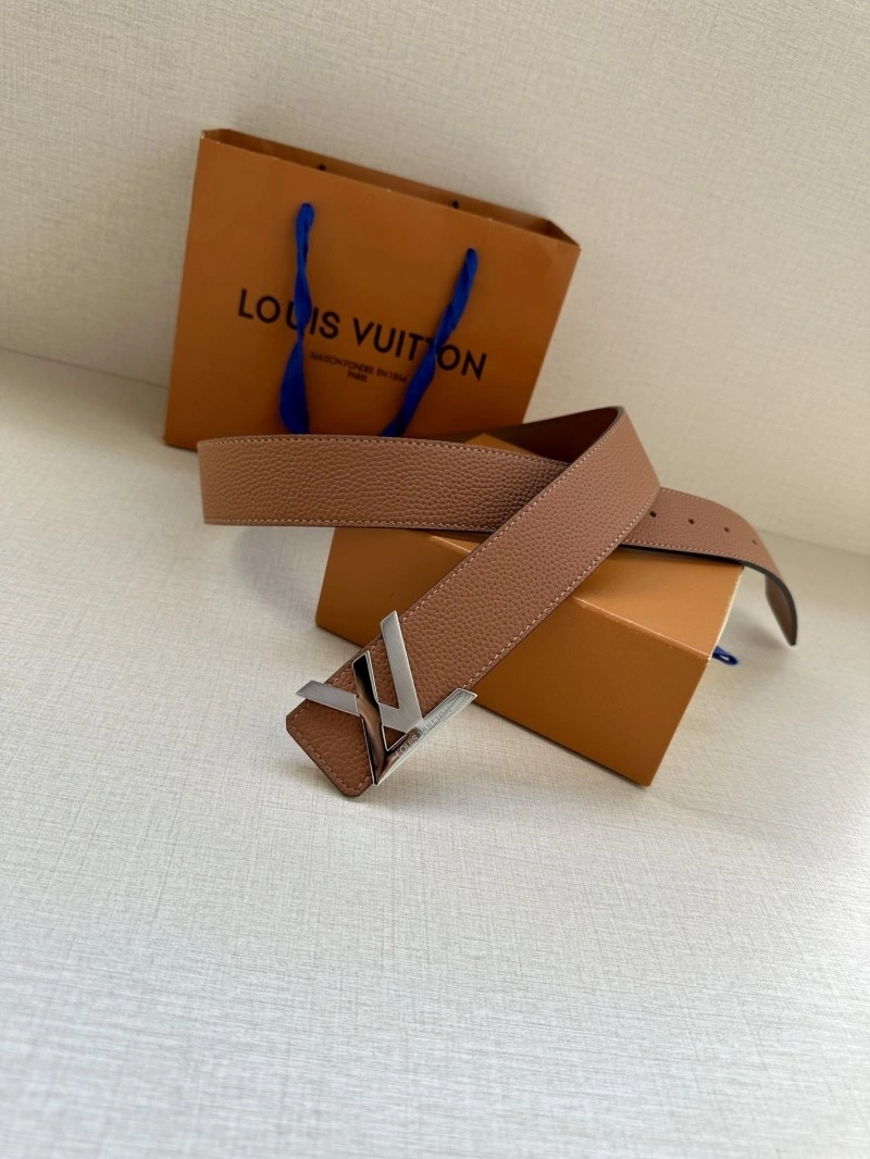 Chic Louis Vuitton Belts 301689