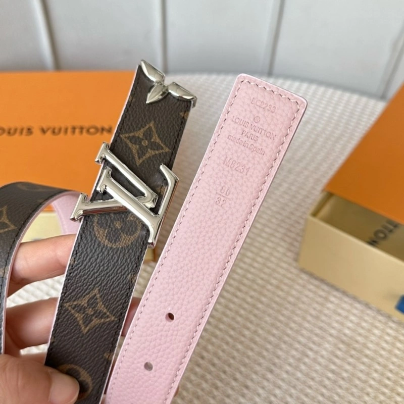 Attractive Louis Vuitton Belts 301656