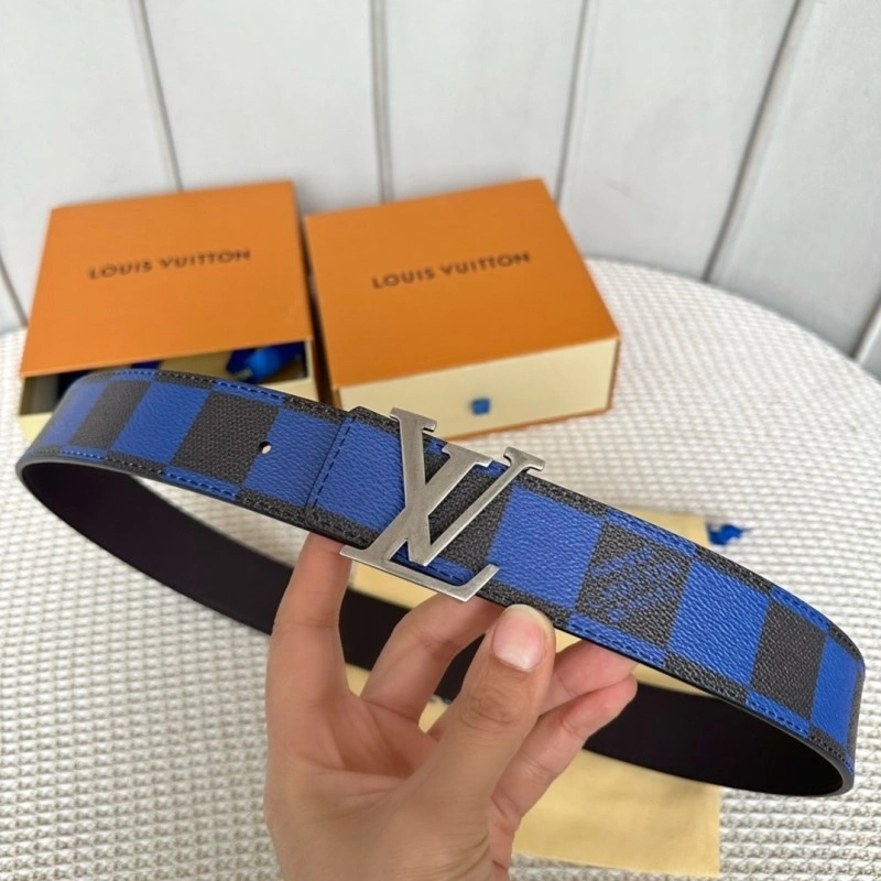 Bright Louis Vuitton Belts 301644
