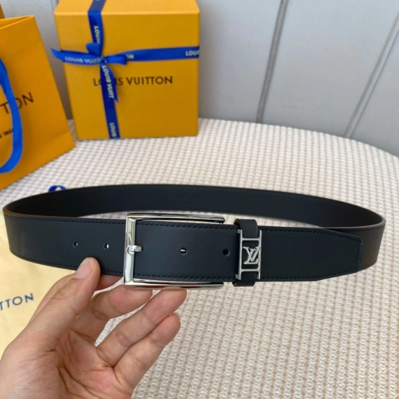 Bold Louis Vuitton Belts 301622