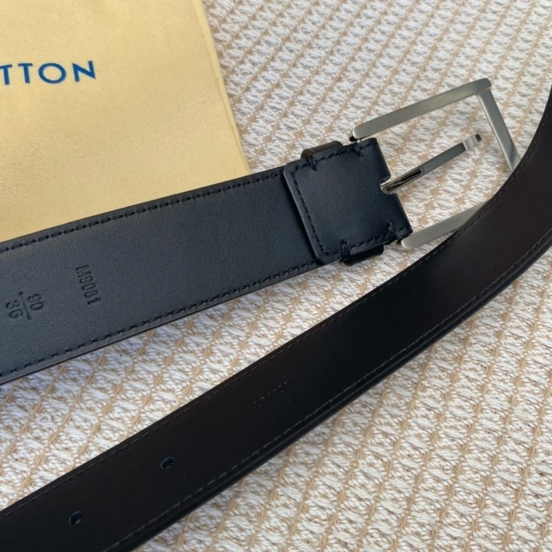 Bold Louis Vuitton Belts 301622