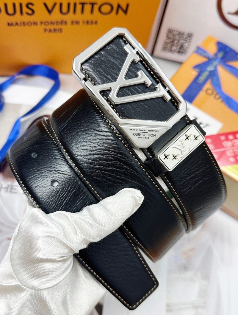 ZipUp Louis Vuitton Belts 301591