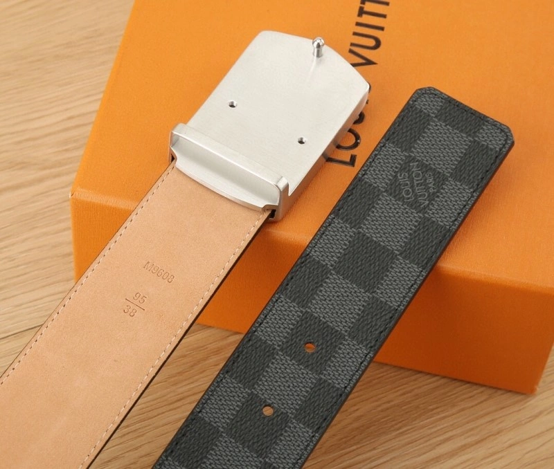 Louis Vuitton Belts OnTrend 301546