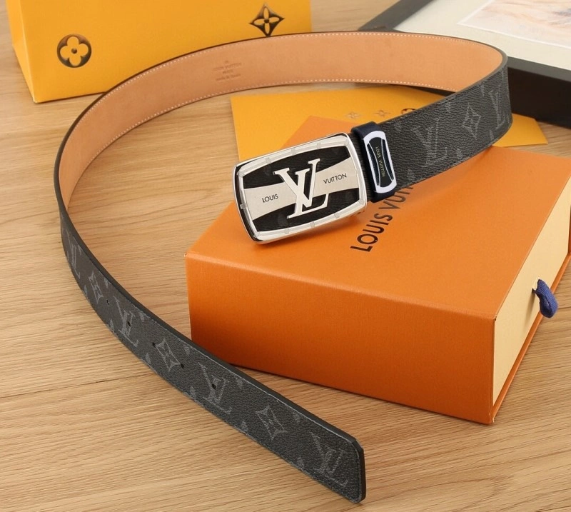 Louis Vuitton Belts FreshLook 301572