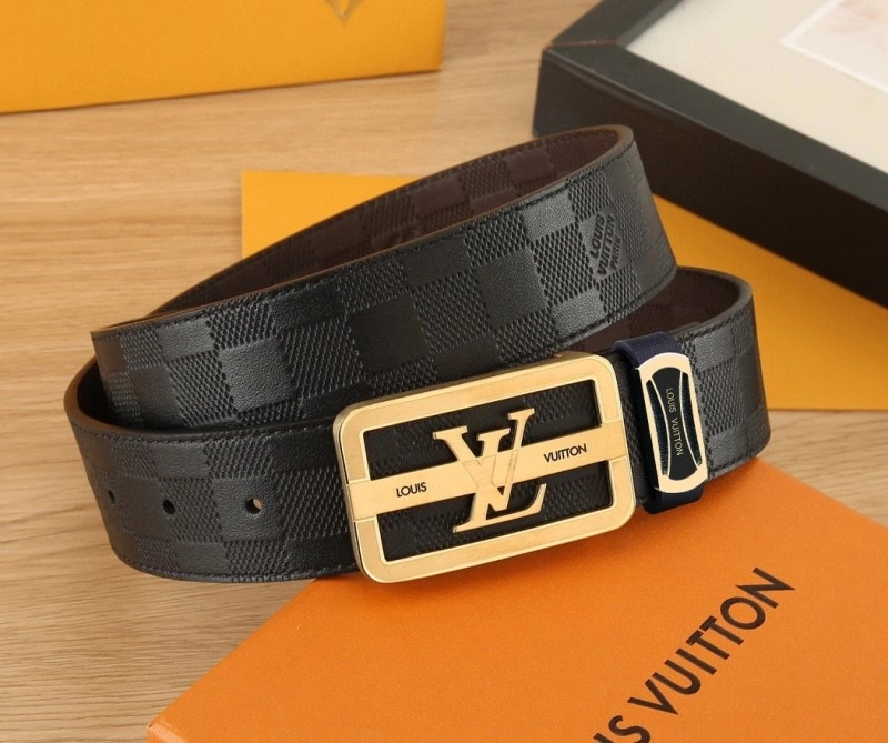 Lightweight Louis Vuitton Belts 301564