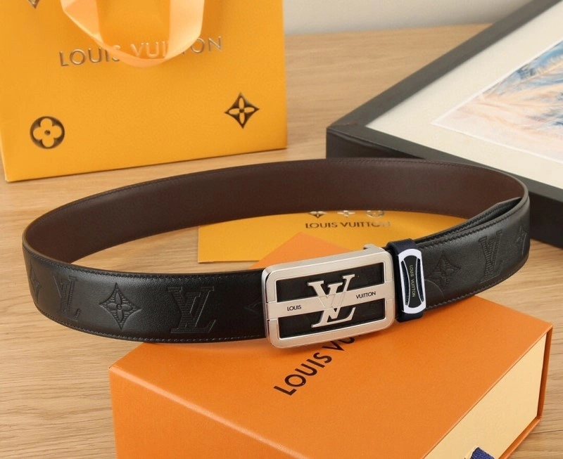 Lightweight Louis Vuitton Belts 301564