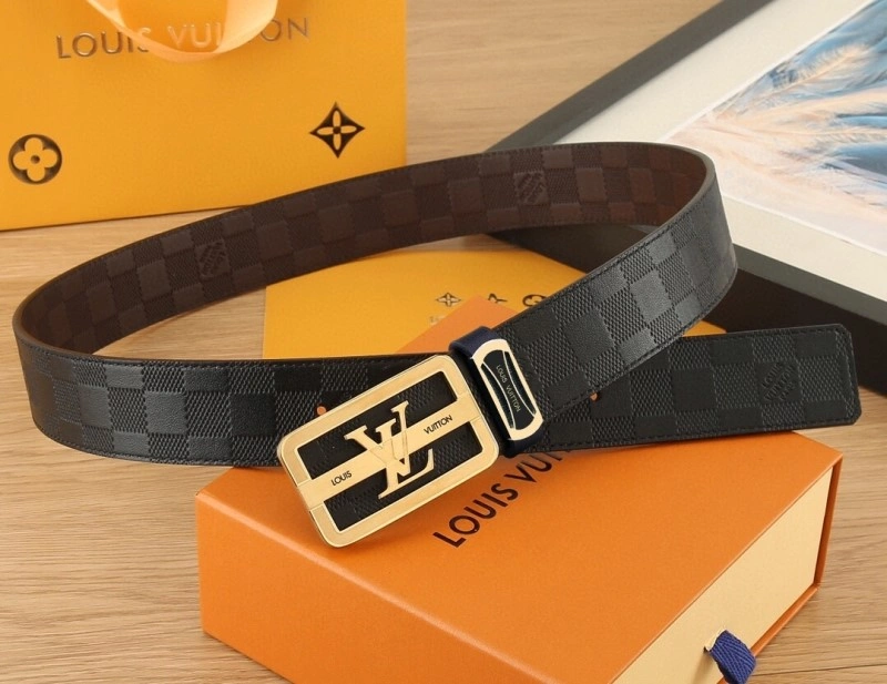 Lightweight Louis Vuitton Belts 301564