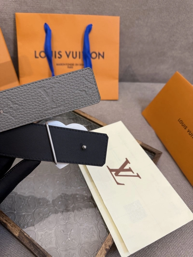 Louis Vuitton Belts Versatile 301548