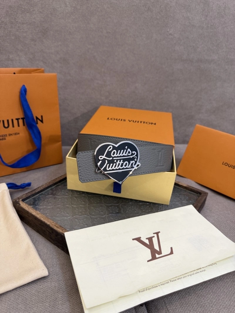 Stretchable Louis Vuitton Belts 301555