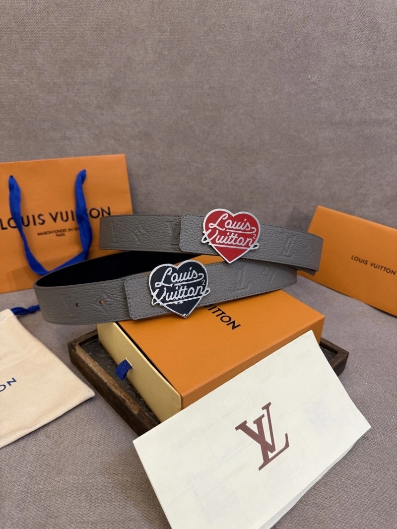 Stretchable Louis Vuitton Belts 301555