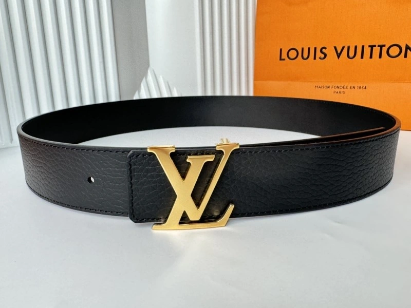 Louis Vuitton Belts Trendsetting 301554