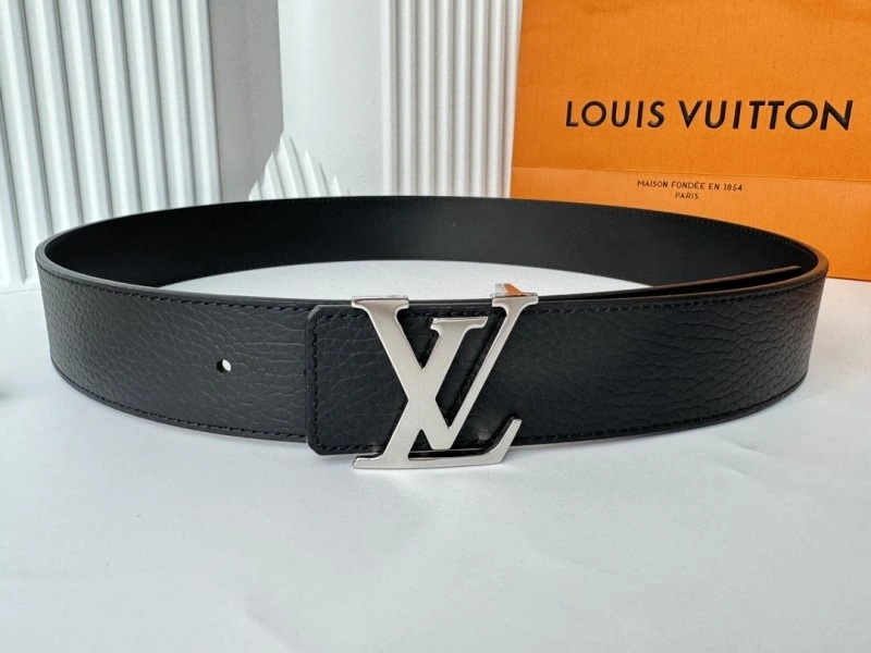 Louis Vuitton Belts Practical 301541