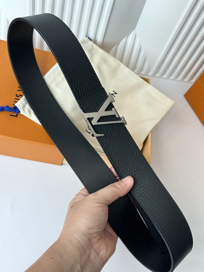 Louis Vuitton Belts Practical 301541