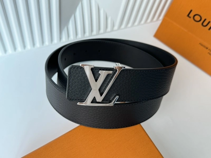 Louis Vuitton Belts Practical 301541