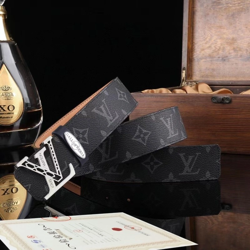 Louis Vuitton Belts Trendsetting 301510