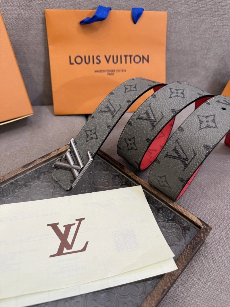 Cozy Louis Vuitton Belts 301506