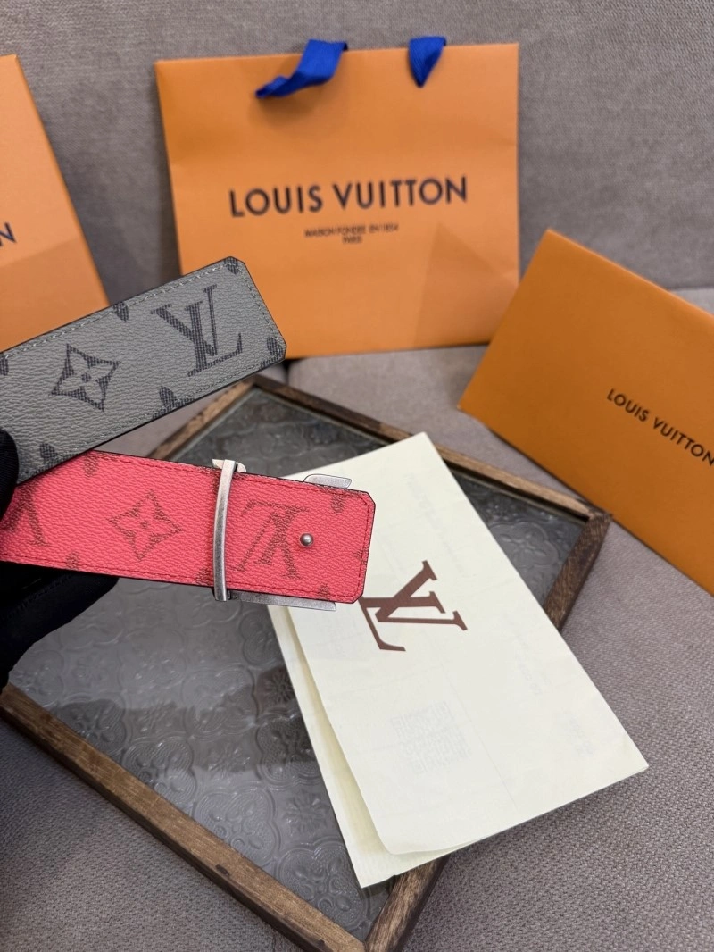 Cozy Louis Vuitton Belts 301506