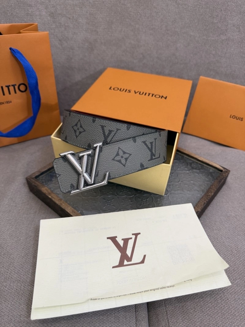 Cozy Louis Vuitton Belts 301506