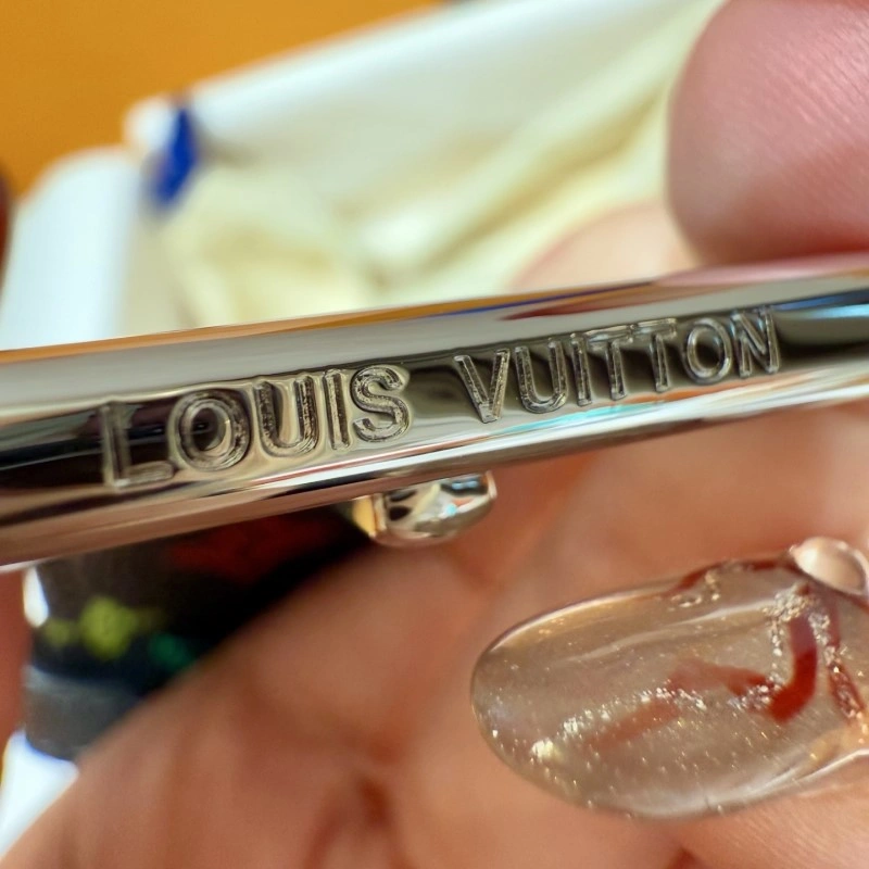 Louis Vuitton Belts ZipUp 301507
