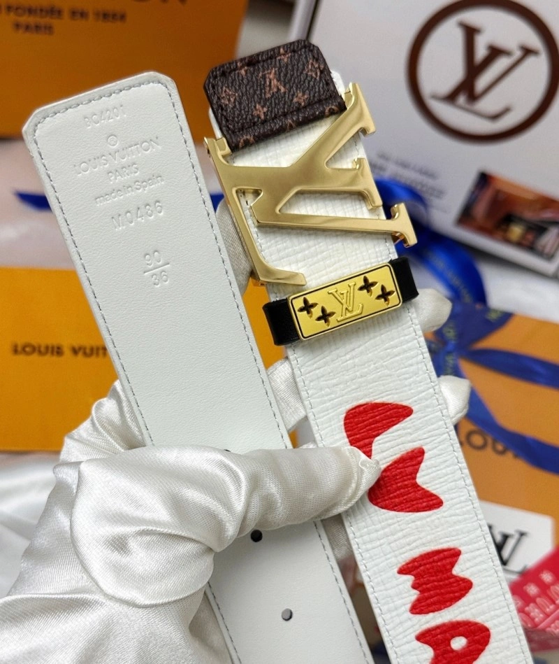 Lightweight Louis Vuitton Belts 301502