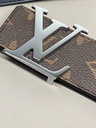 Flexible Louis Vuitton Belts 301468