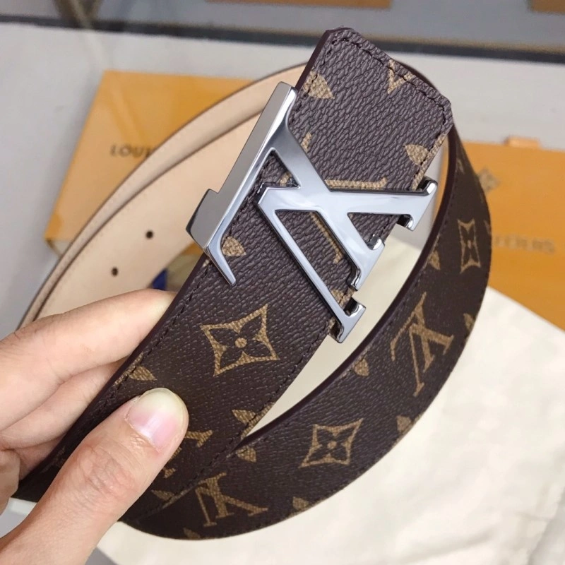 Louis Vuitton Belts Breathable 301476